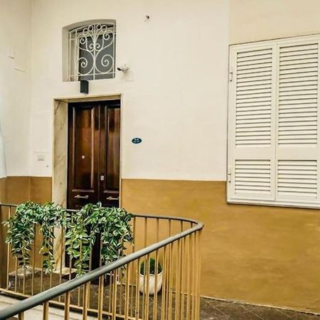 Casa Gio' 2 Bari Apartment ภายนอก รูปภาพ